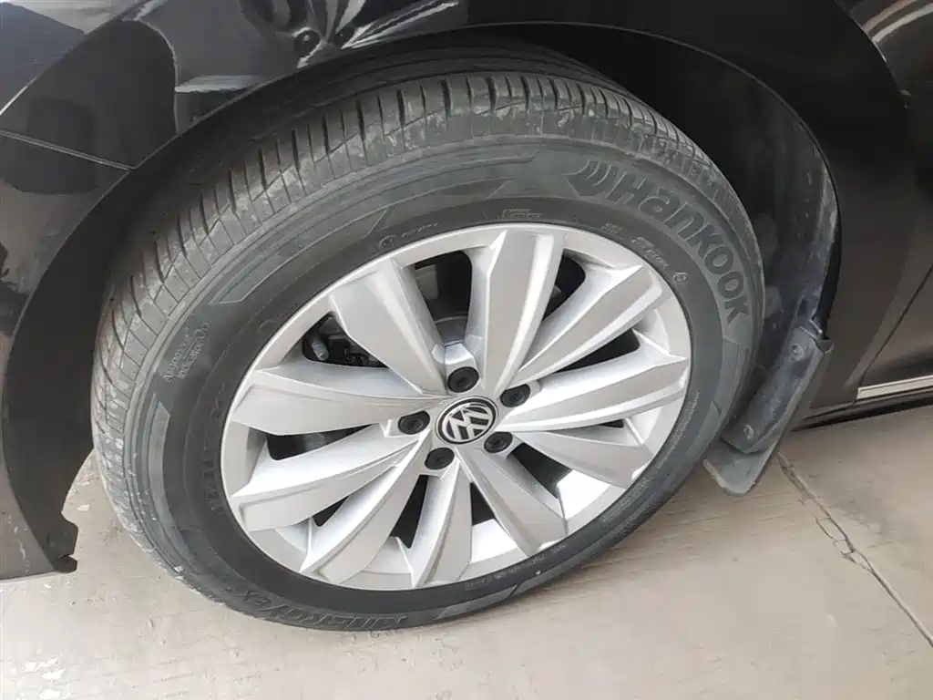 Volkswagen Passat 2019 330TSI Elite Version China VI фото 23