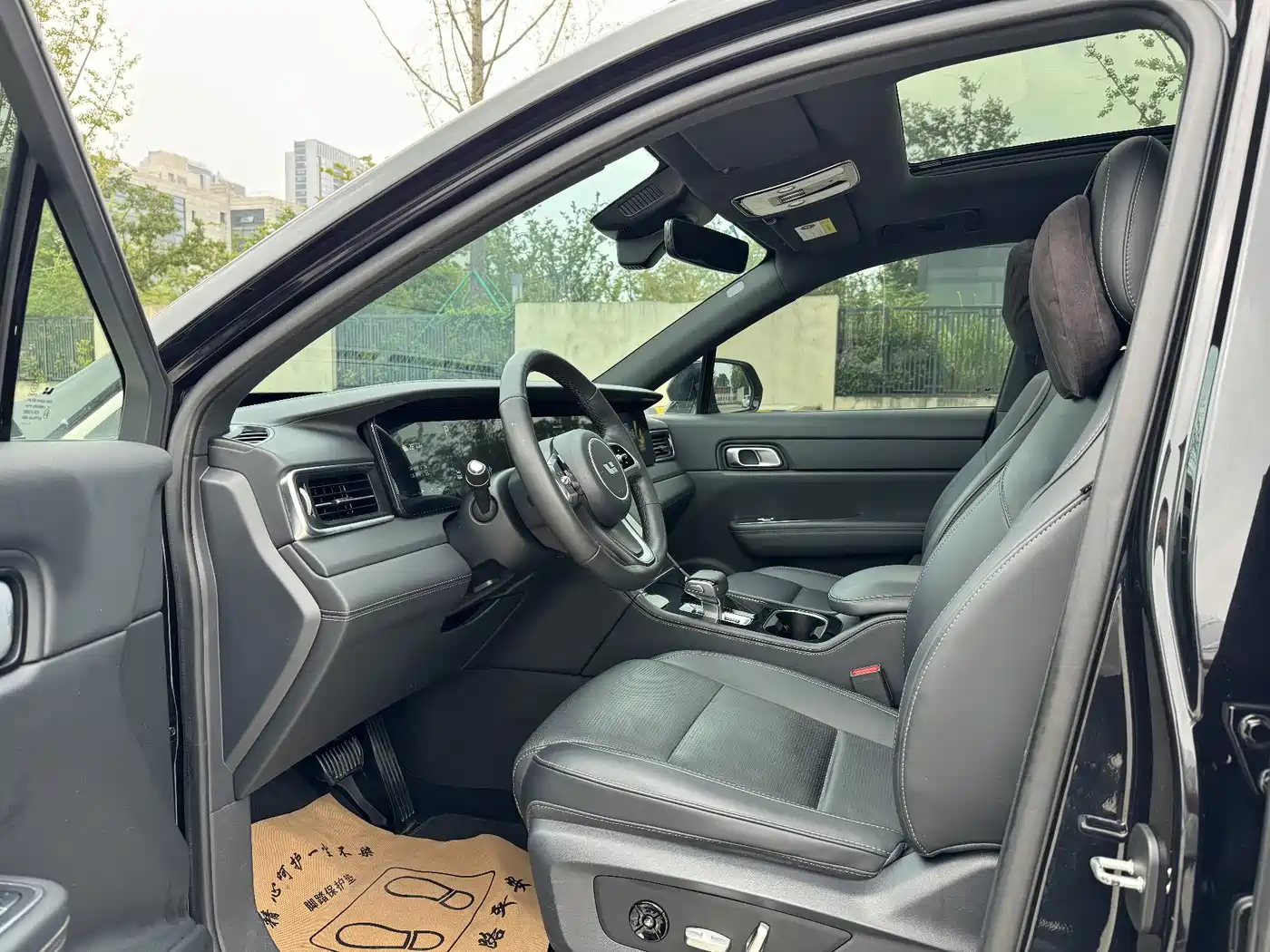 Фото 8 - Li Auto Li ONE