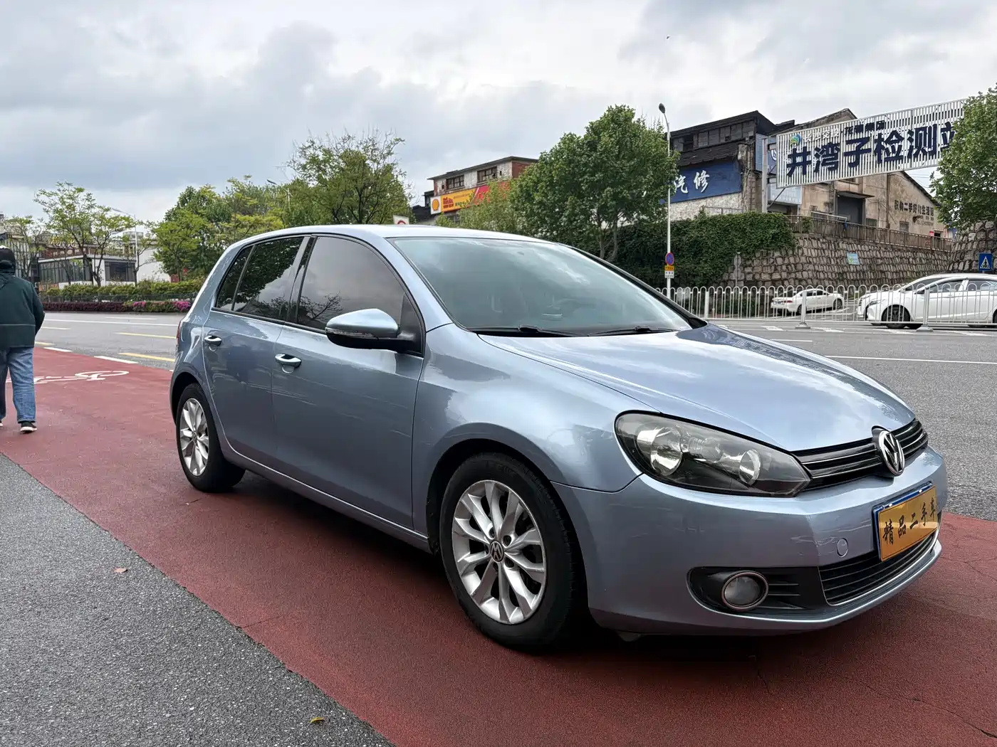 Volkswagen Golf 2010 1.4TSI Automatic Luxury фото 2