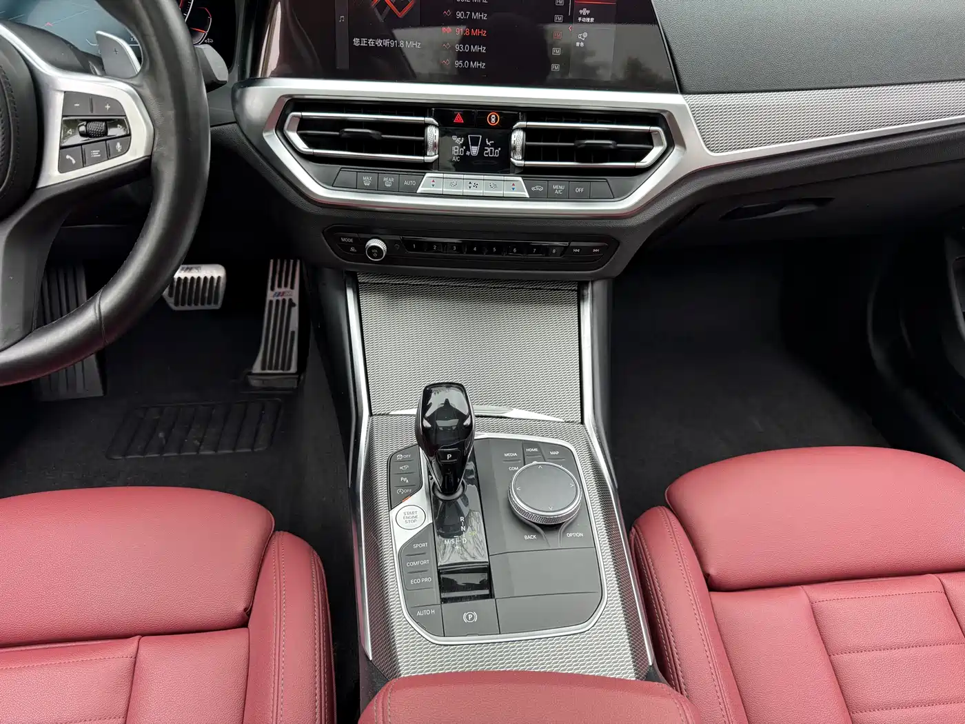 BMW 3 Series 2021 330Li xDrive M Sport Night Edition фото 13