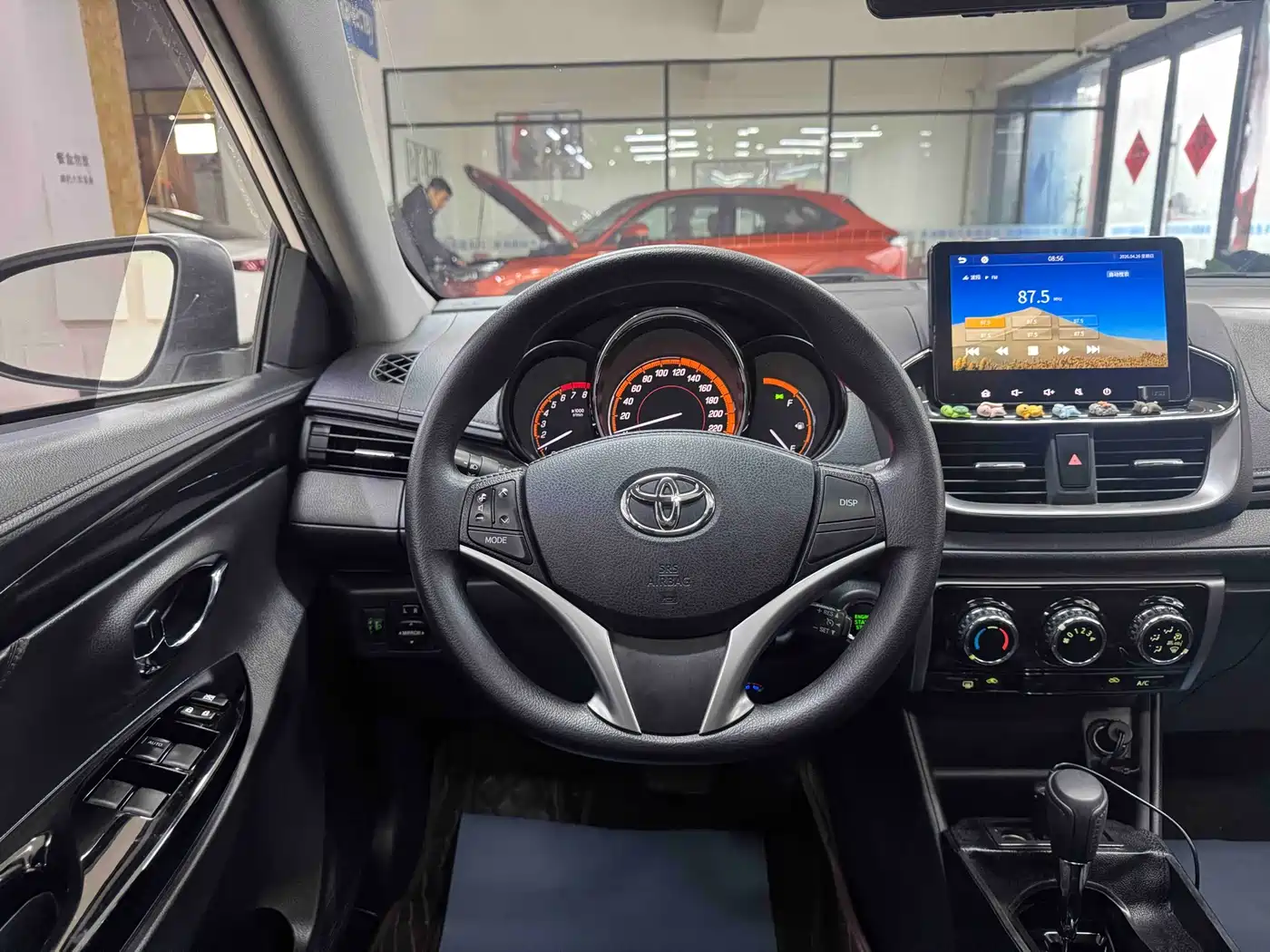 Toyota YARiS L Zhi Xuan 2021 Zhi Xuan X 1.5L CVT Premium Edition фото 17