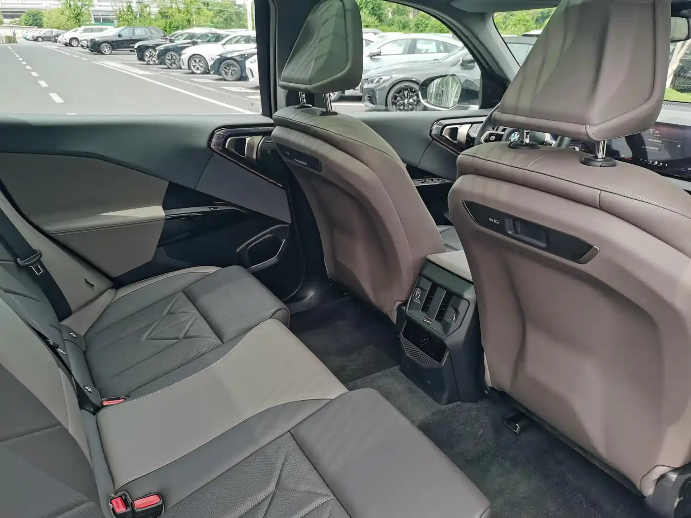 BMW X3 2025 xDrive30L Premium M Sport Package фото 21