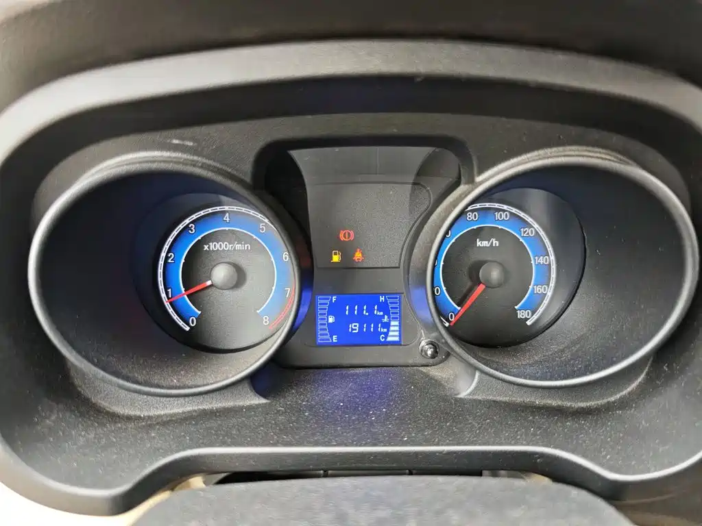 Changan Kuayue Xin Bao T3 2025 2025 Value Edition 1.4L Single Cab 2.82m Integrated Cargo Box Basic