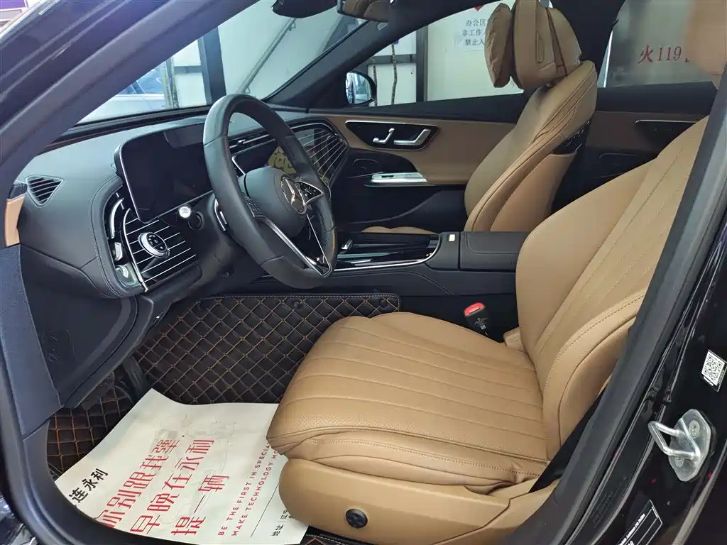 Mercedes-Benz E-Class 2024 E 260 L 4MATIC фото 9