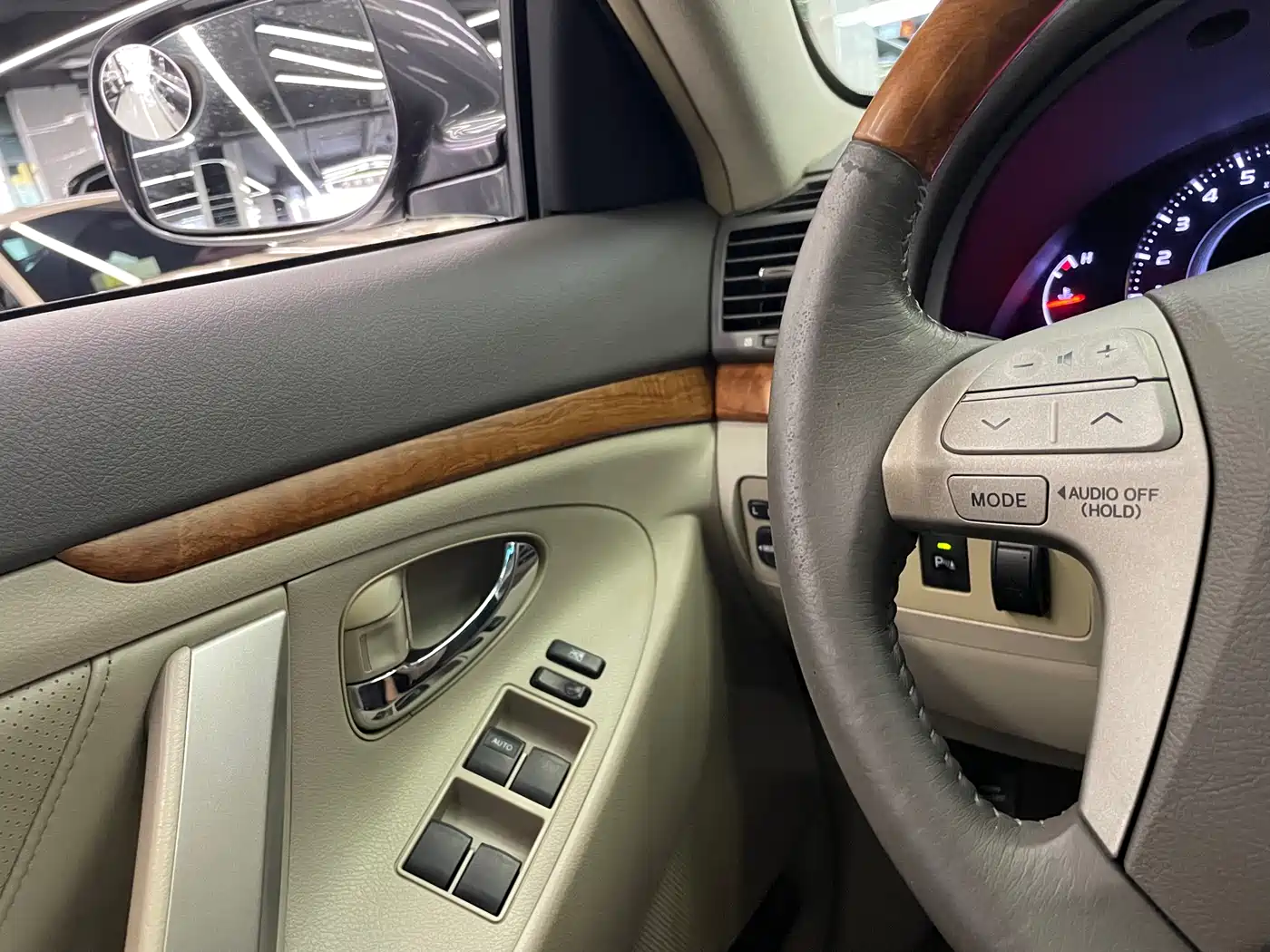 Toyota Camry 2009 Model 240G Luxury Edition фото 14