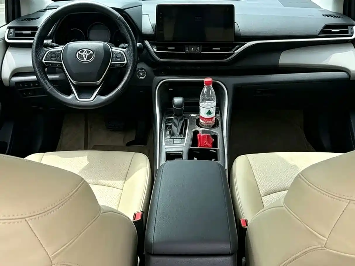 Toyota Sienna 2025 2024 2.5L Hybrid Comfort Edition