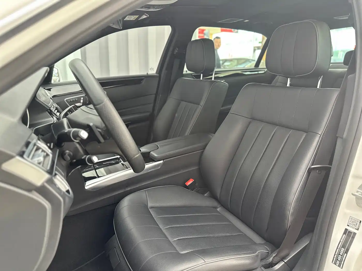 Mercedes-Benz E-Class 2015 Facelift E 260 L Sport фото 20