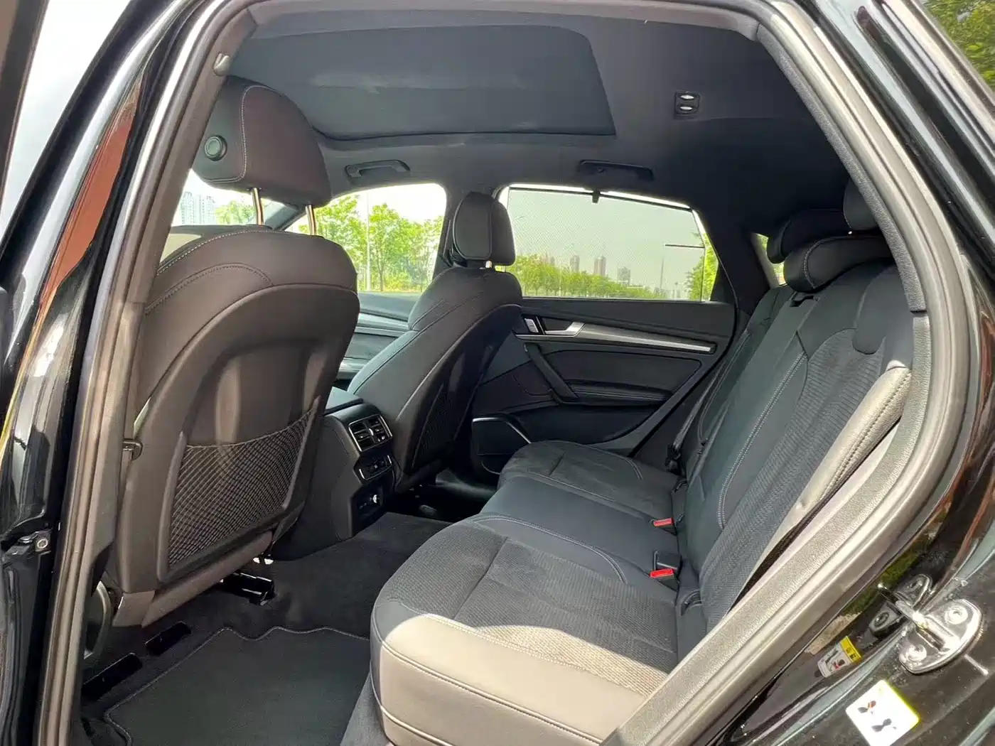 AUDI Q5L SPORTBACK