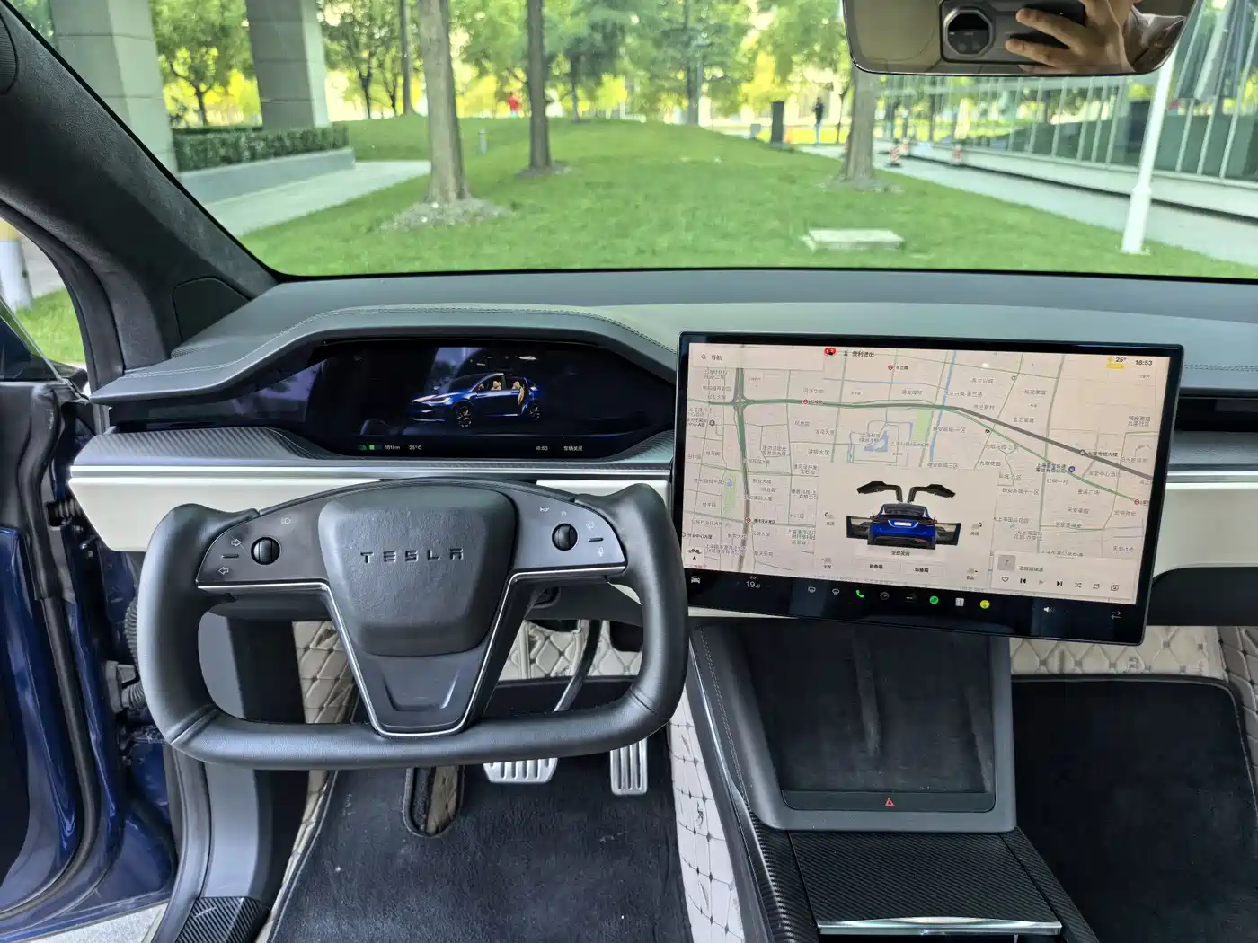 Tesla Model X 2023 Tri-motor AWD Plaid фото 14