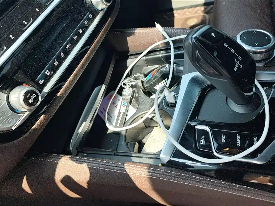 BMW 5 Series 2022 Facelift II 530Li Premium Package M Sport фото 16