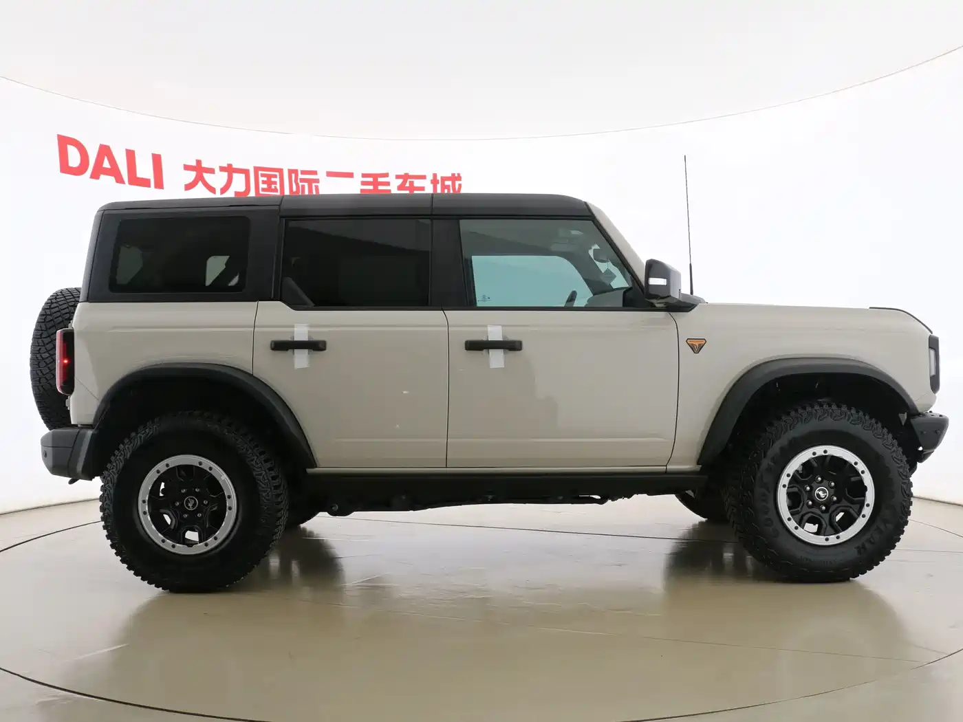 Ford Bronco 2025 2024 2.3T Badlands