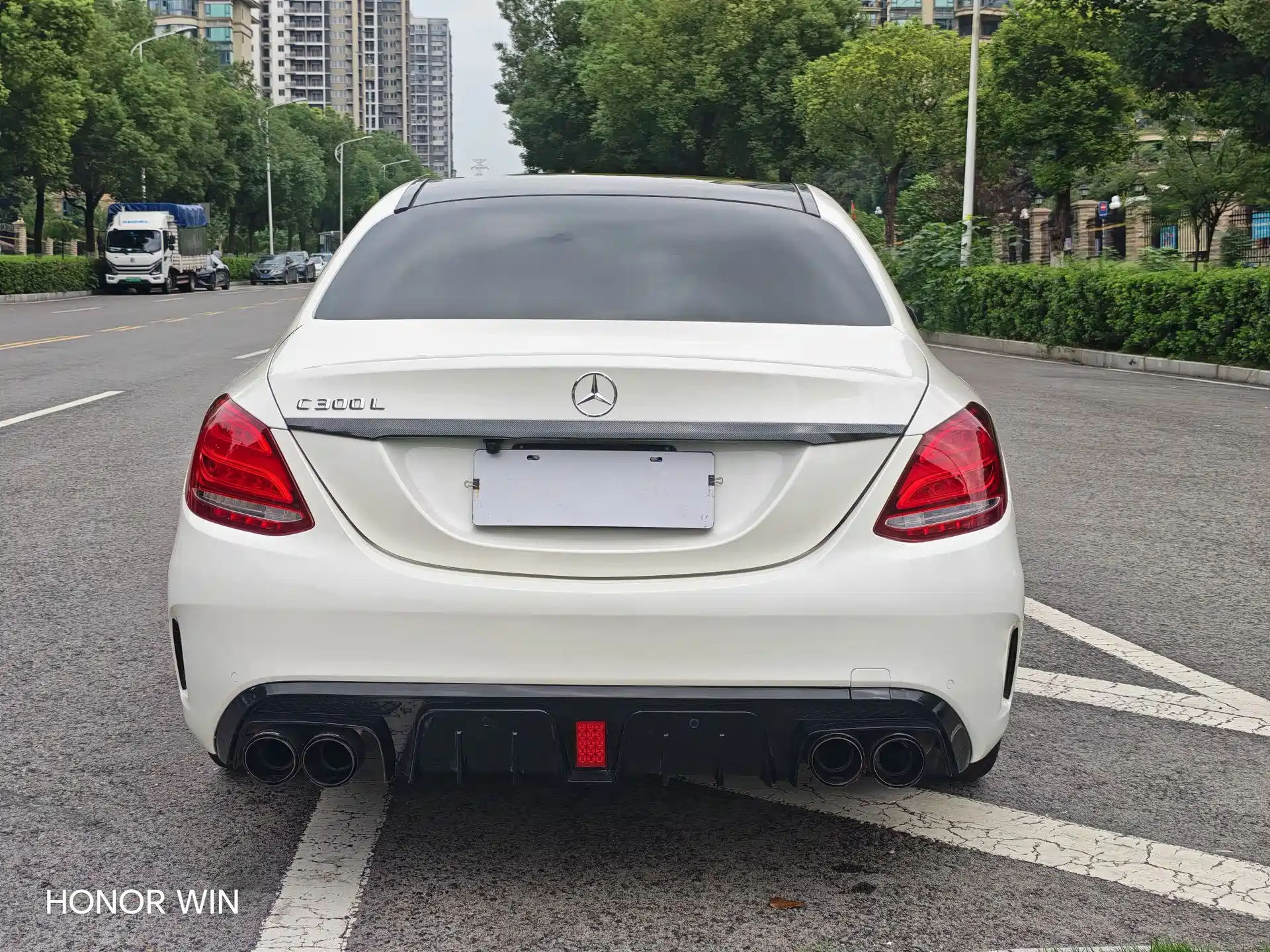 Фото 10 - Mercedes-Benz C-Class