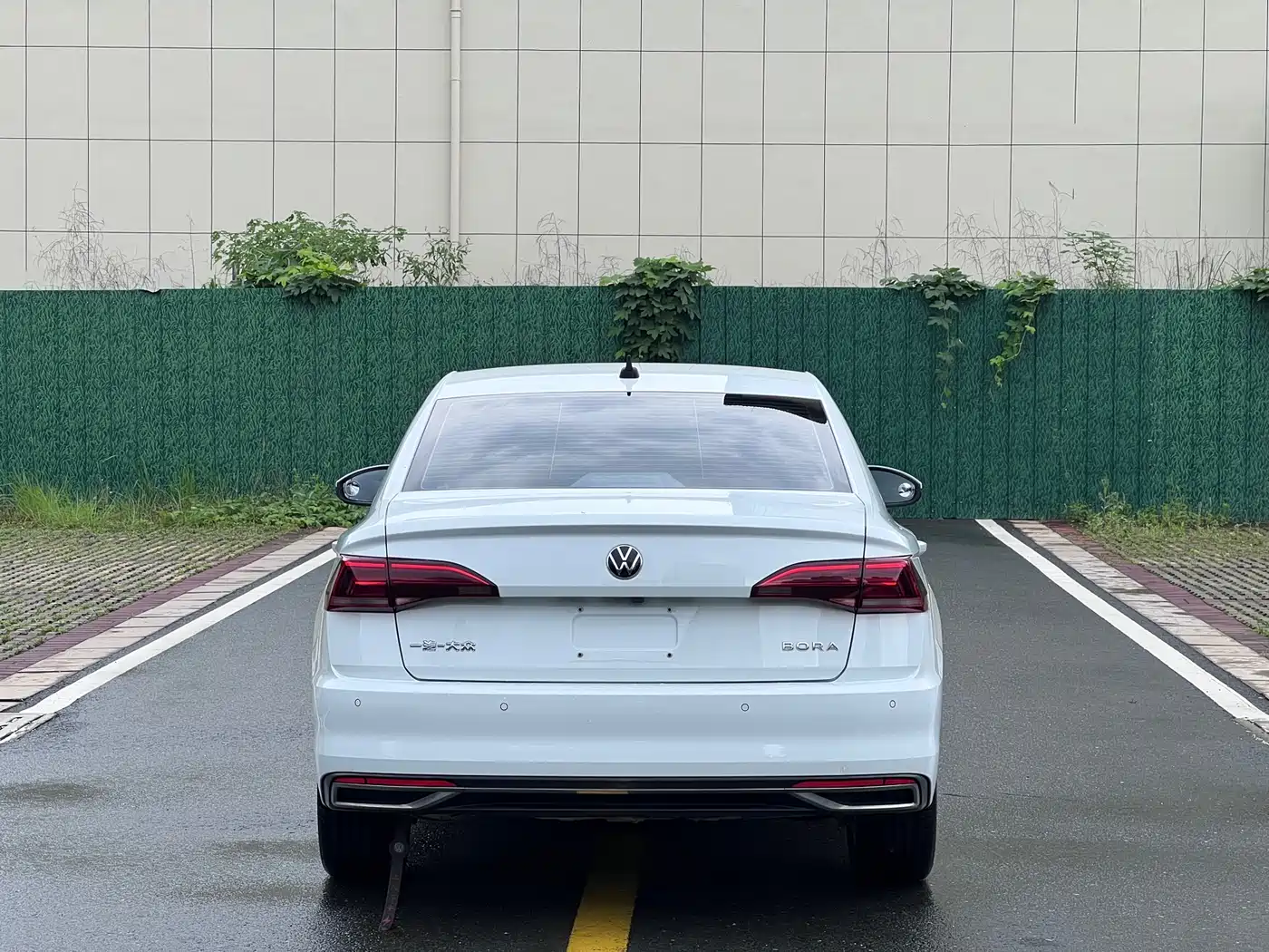 Volkswagen Bora 2021 1.5L Automatic 30th Anniversary Edition фото 5