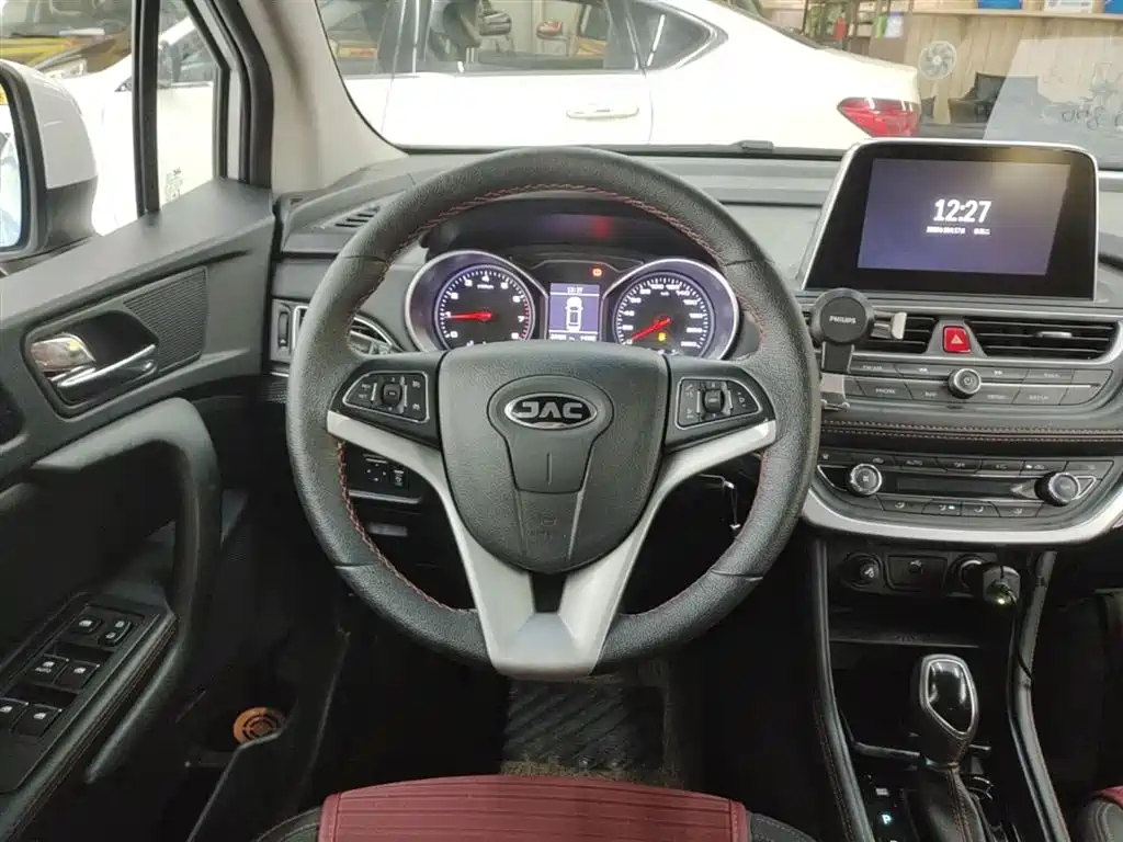 JAC Motors Refine S3 2016 2017 1.6L CVT Luxury Smart