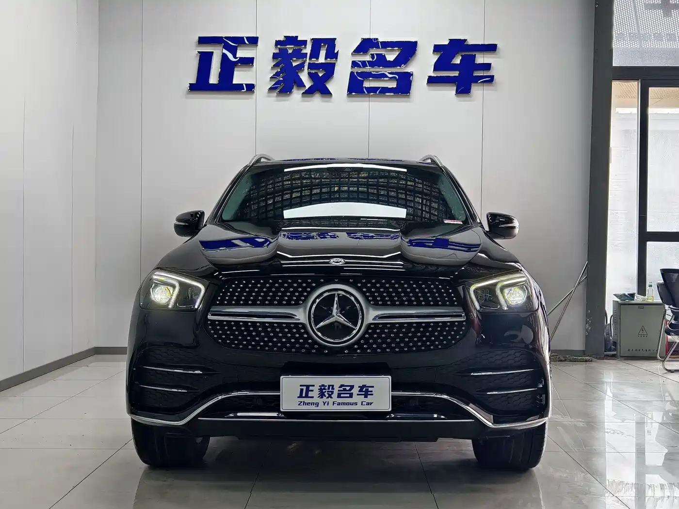 MERCEDES-BENZ GLE