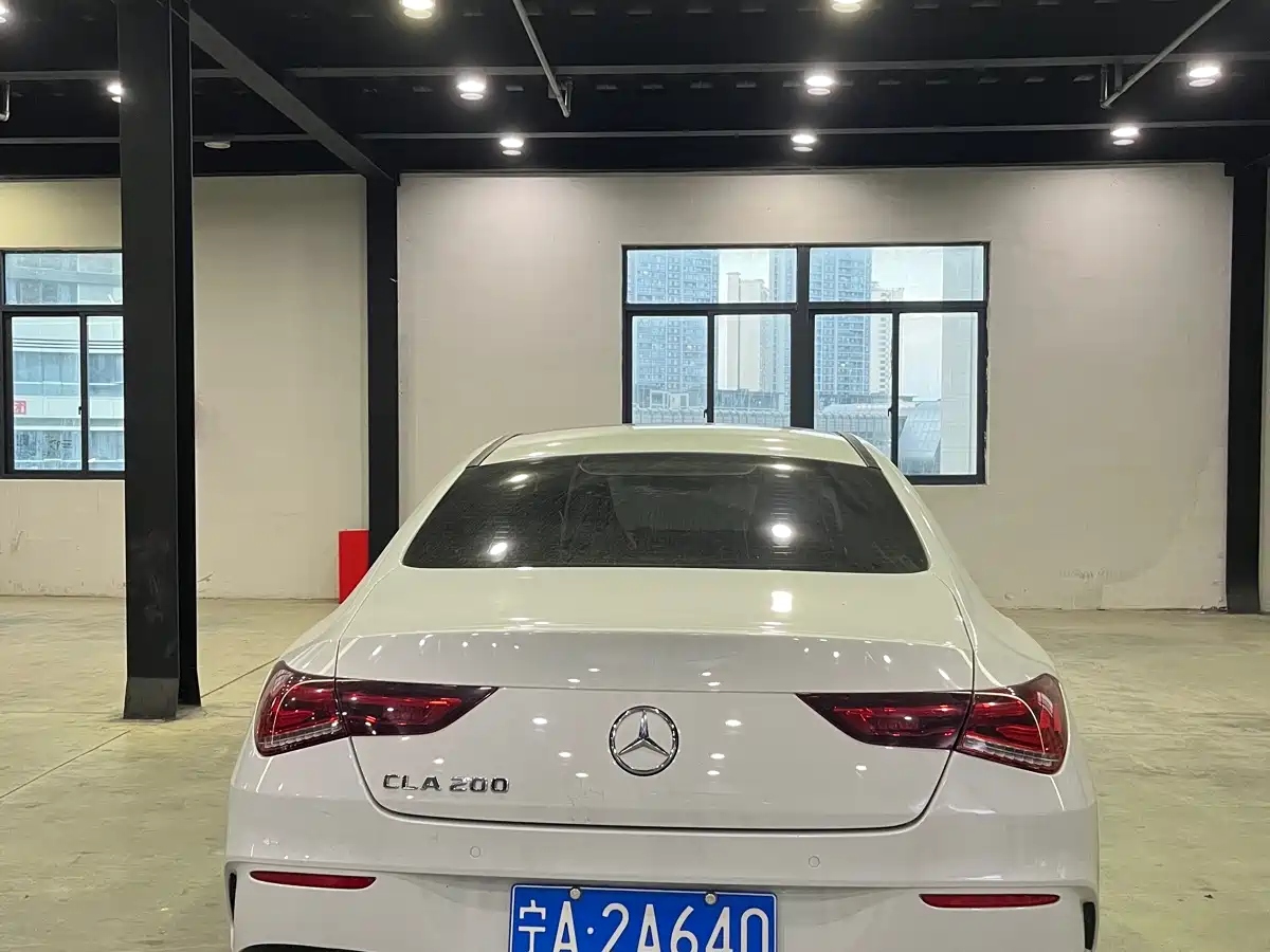 Mercedes-Benz CLA (Import) 2021 CLA 200 фото 9