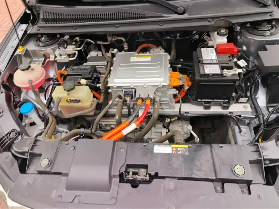 BYD E2