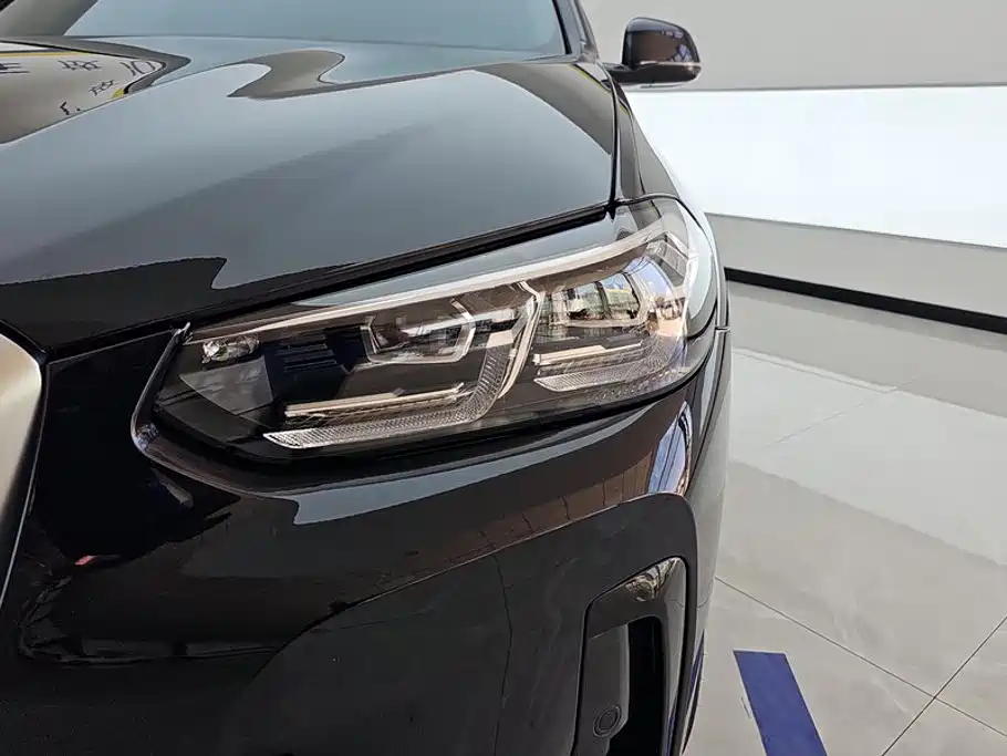 BMW iX3 2024 2023 Leading Type