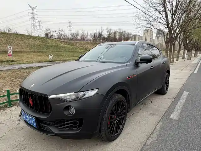 MASERATI LEVANTE