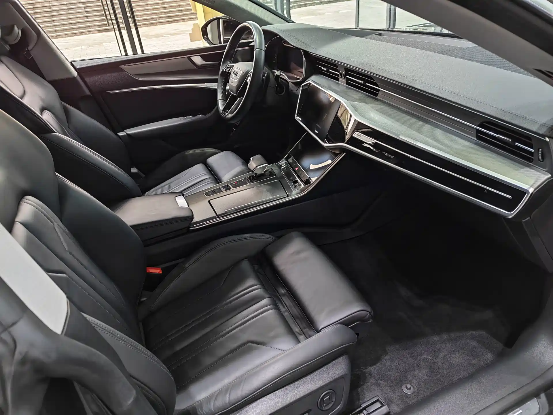 Фото 5 - Audi A7