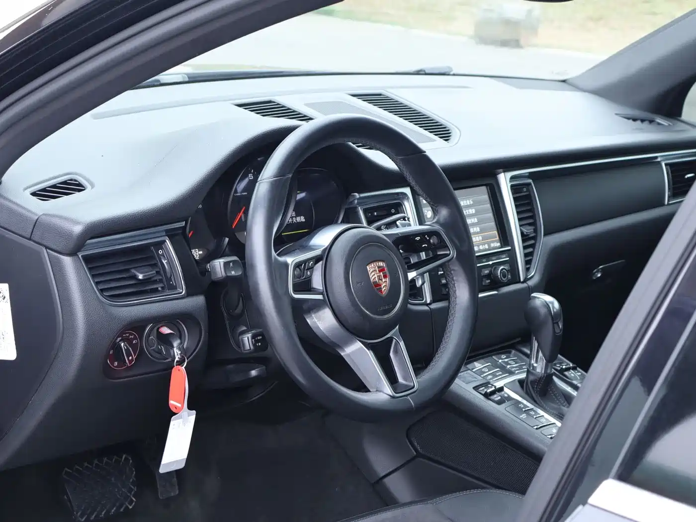 Porsche Macan 2014 Macan 2.0T фото 4