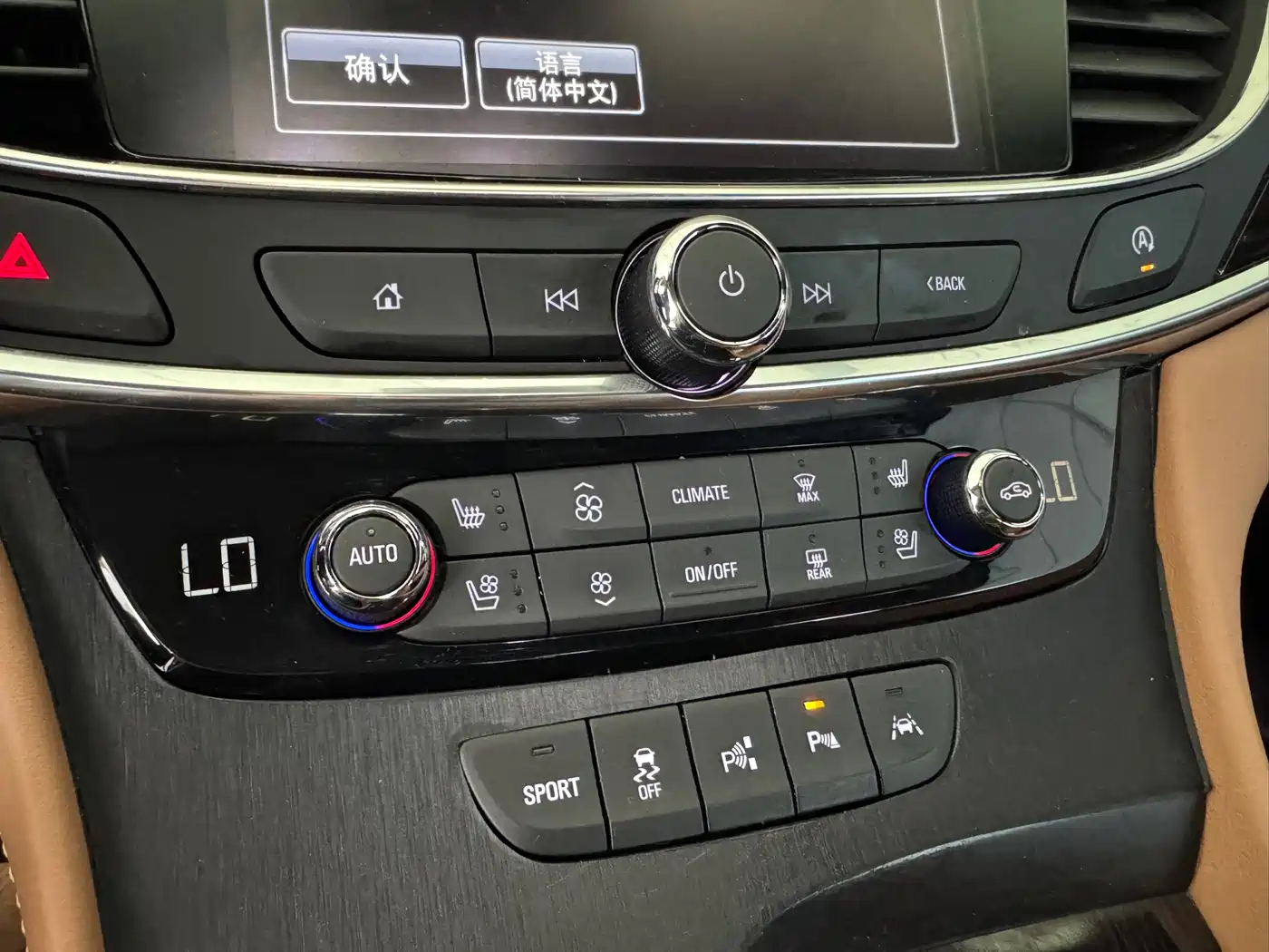 Buick LaCrosse 2016 Model 28T Luxury фото 9