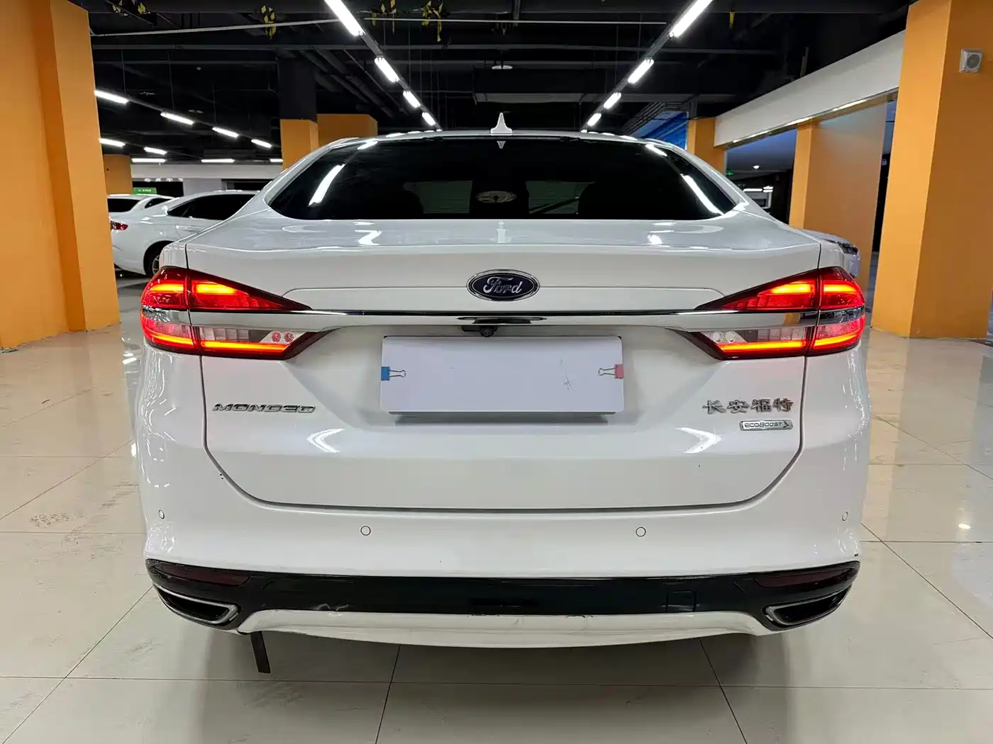 FORD MONDEO