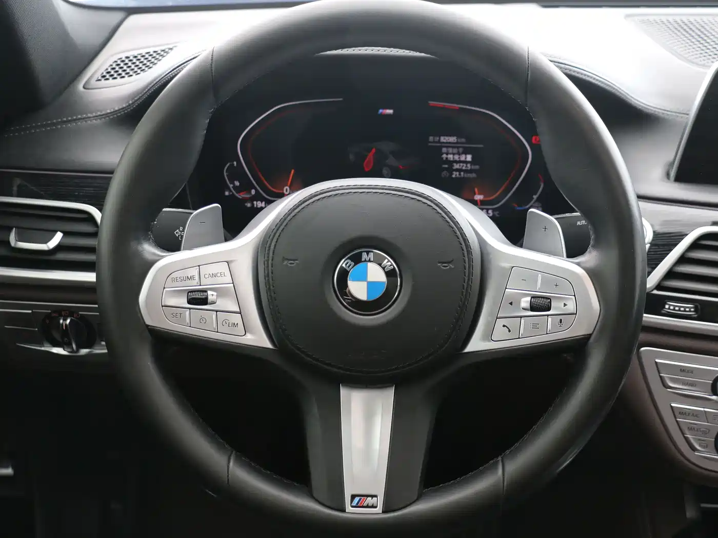 BMW 7 Series 2019 730Li M Sport Package фото 16