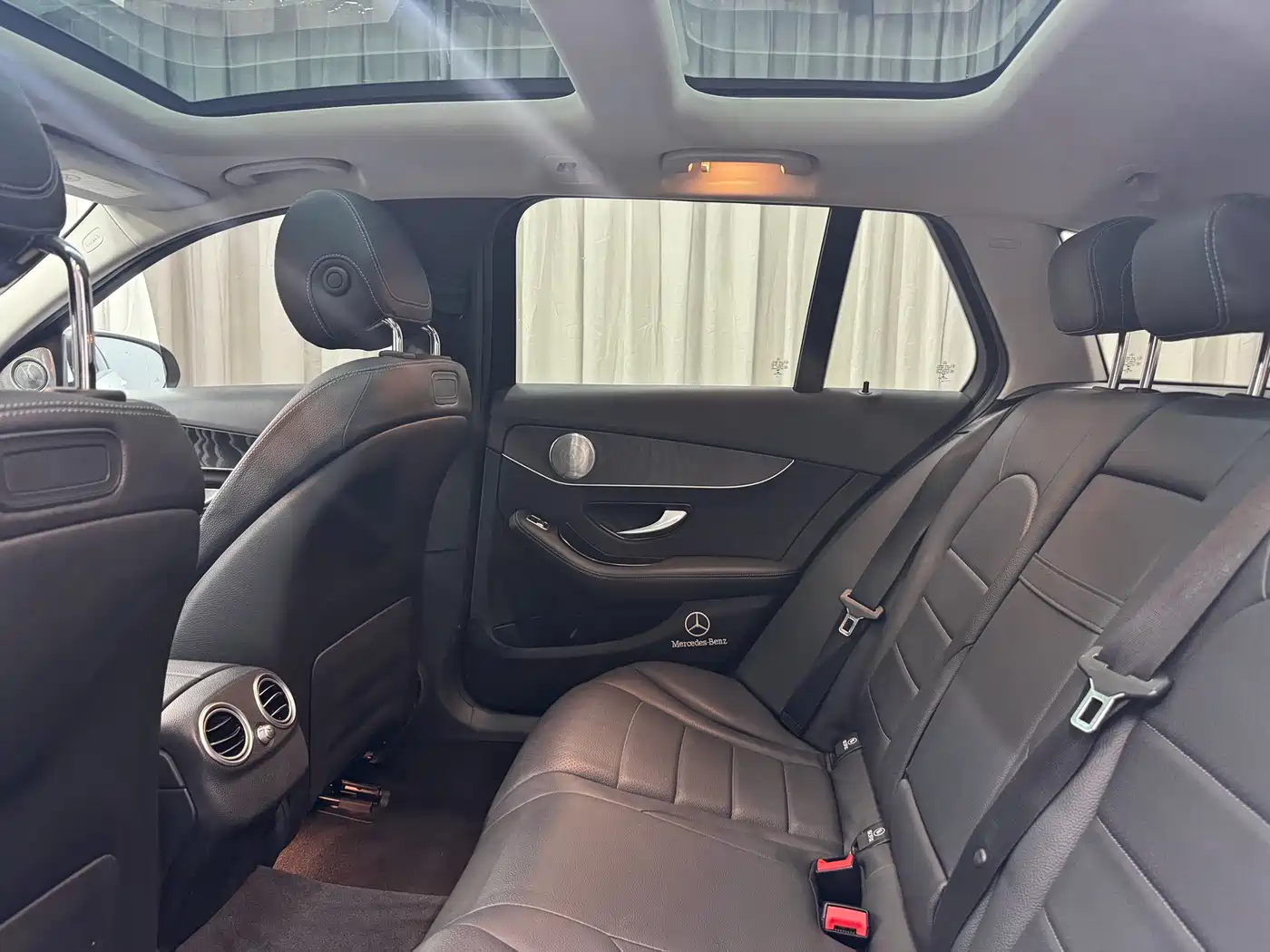 Mercedes-Benz C-Class (Import) 2020 Model C 260 Estate фото 16