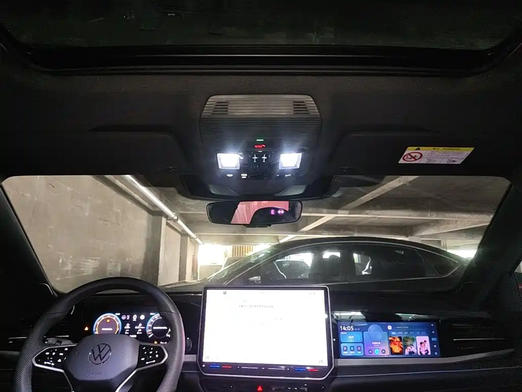 Volkswagen Passat 2025 Model Pro 380TSI Starlight Dragon Premium Edition фото 18