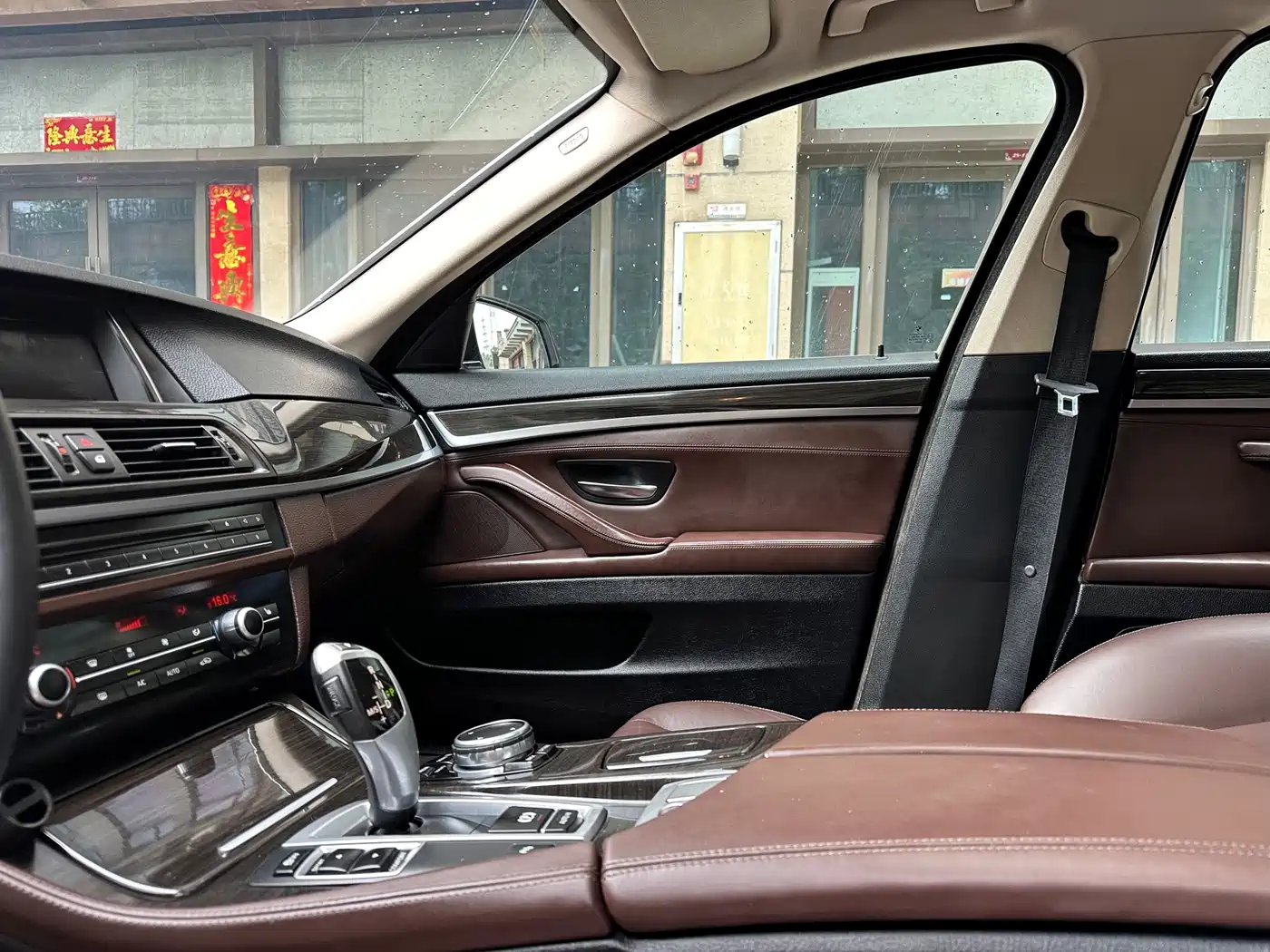 BMW 5 Series 2014 525Li Luxury Design Package фото 21