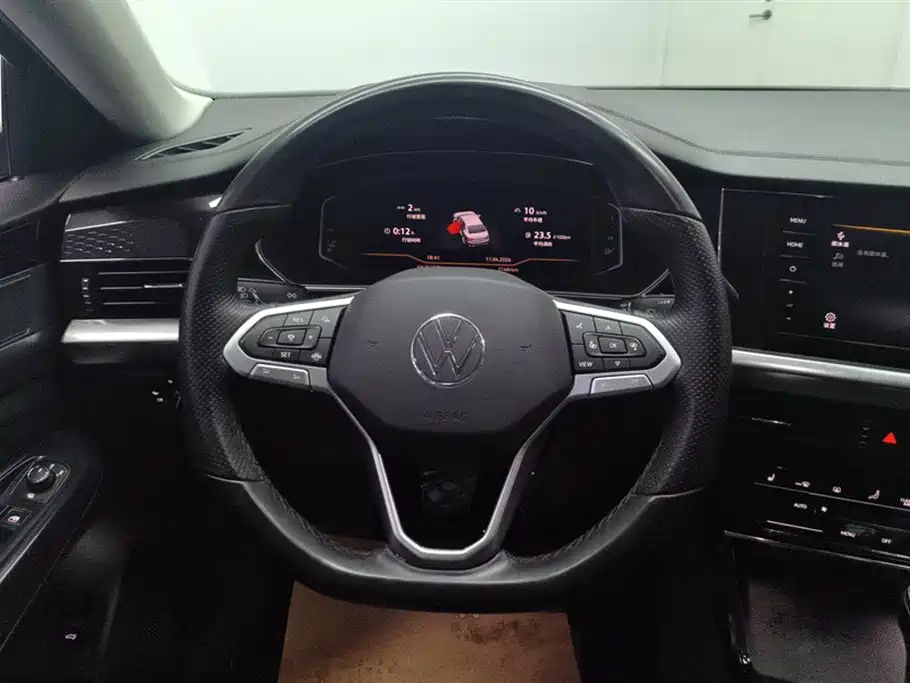 Volkswagen Passat 2022 330TSI Starlight Elite Edition фото 15