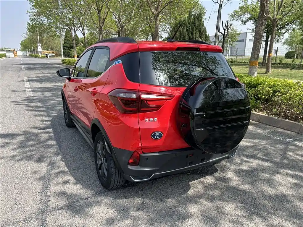BYD Yuan New Energy 2019 EV360 Smart Connect Premium Edition фото 6