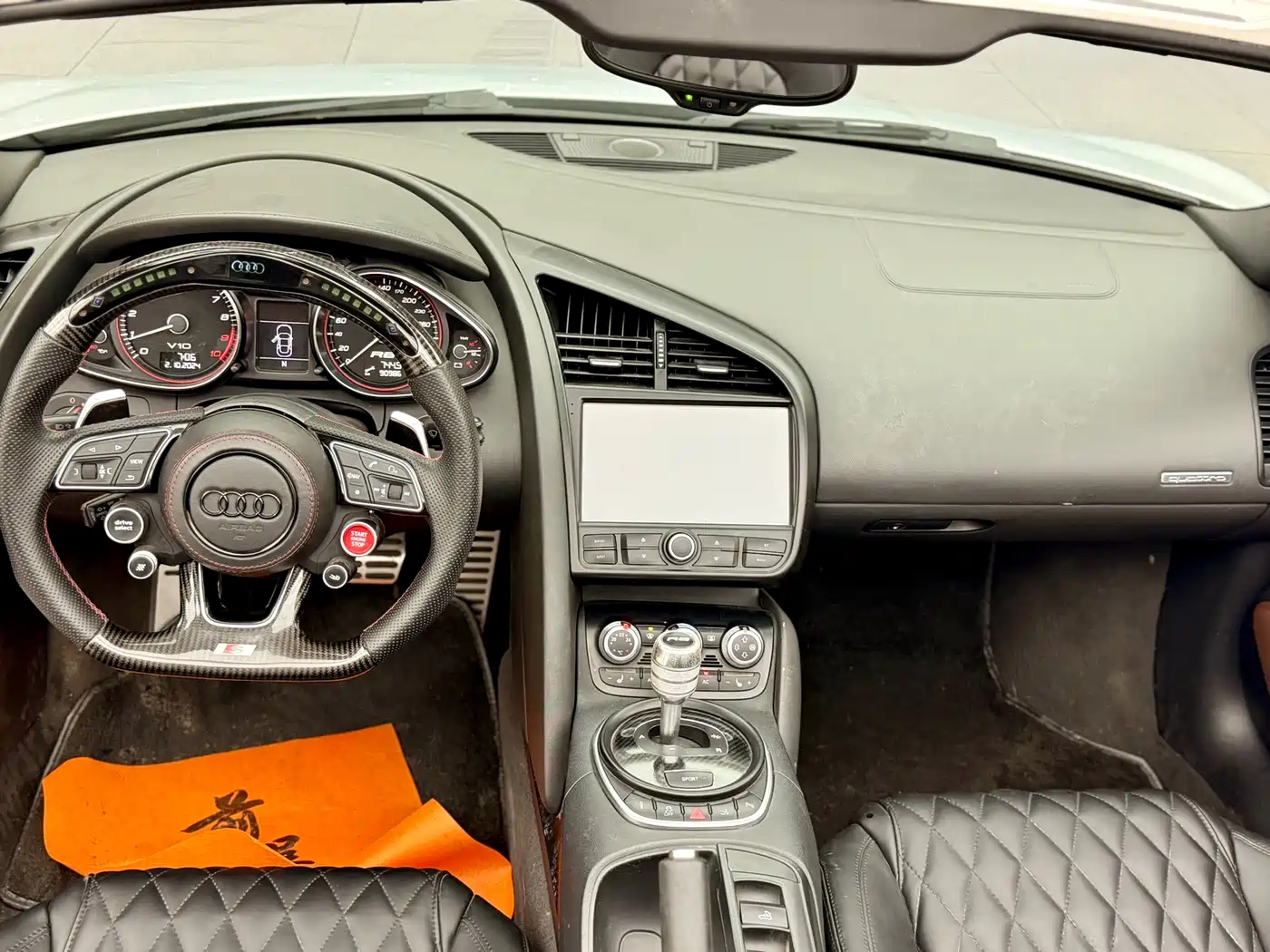 Audi R8 2011 Spyder 5.2 FSI quattro фото 18