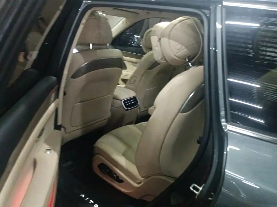 AITO Wenjie AITO M7 2022 1.5T 4WD Flagship Edition фото 11