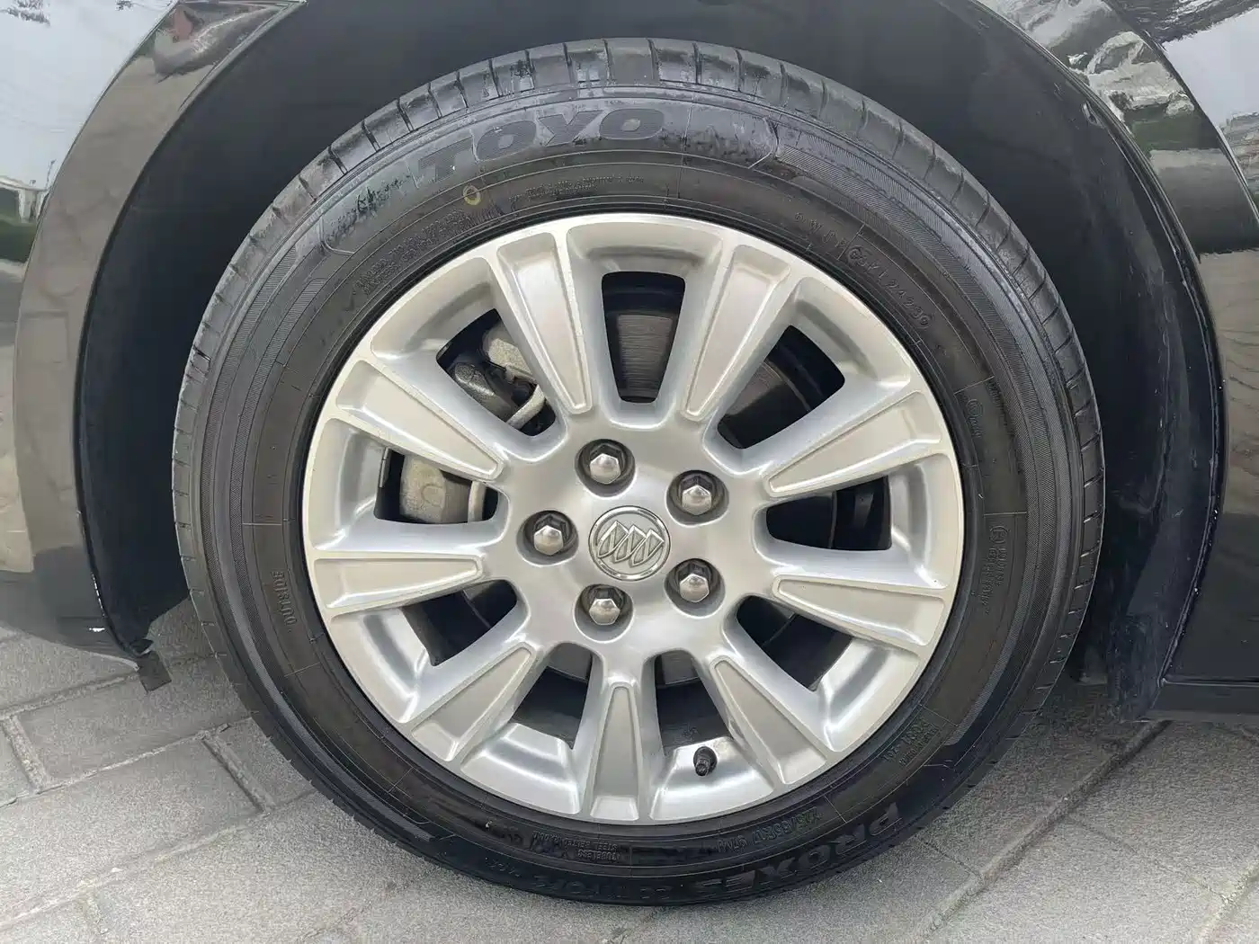 Buick LaCrosse 2011 2.4L SIDI Elegance Edition фото 8