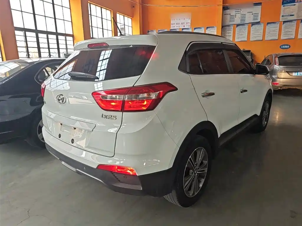 Hyundai Beijing Hyundai ix25 2015 1.6L Automatic 2WD Smart GLS фото 7