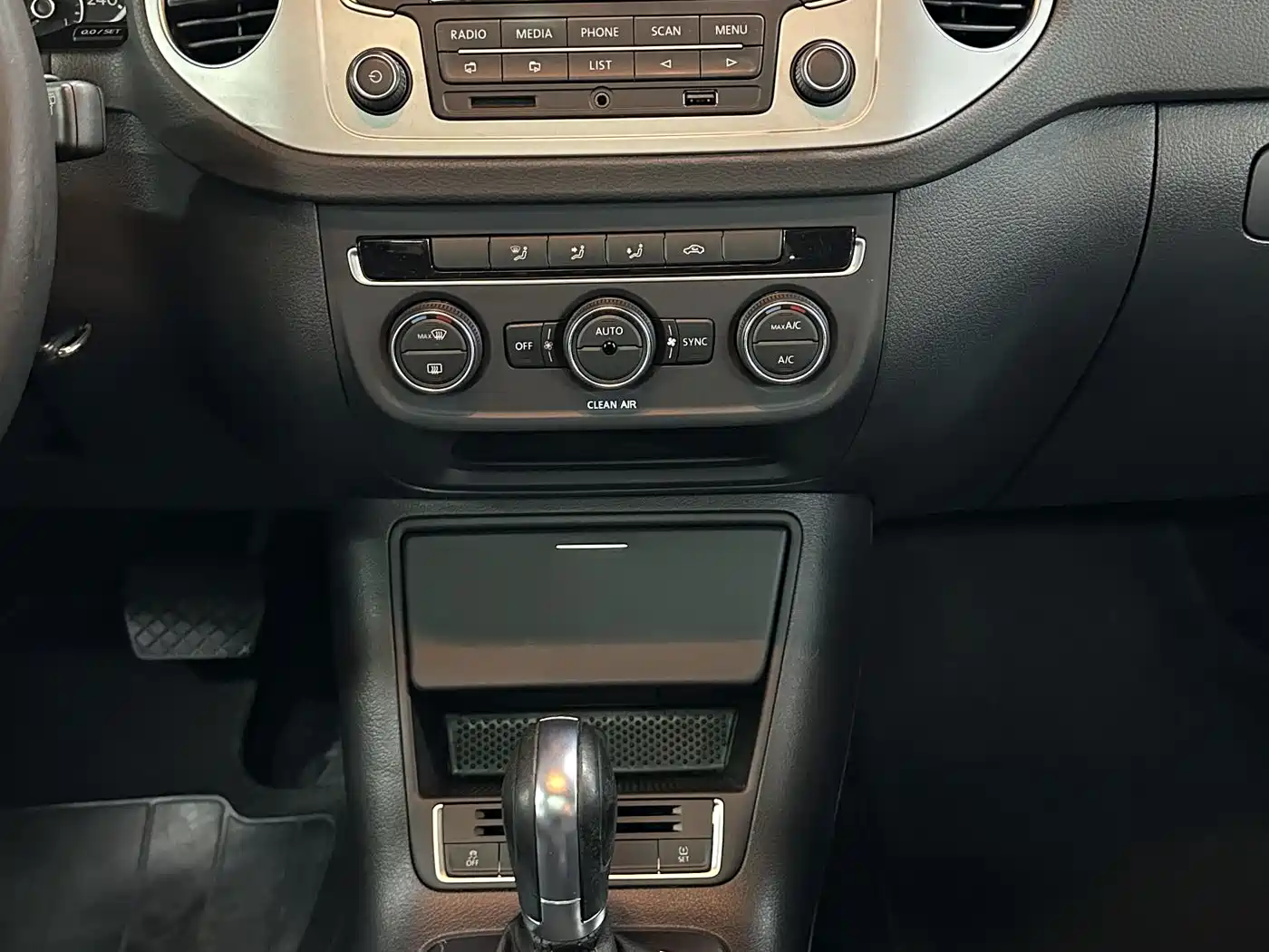 Volkswagen Tiguan 2017 300TSI Automatic 2WD Silk Road Comfort Edition фото 23