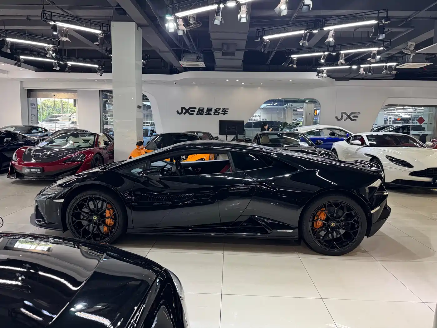 Lamborghini Huracán 2020 Huracán EVO RWD фото 8