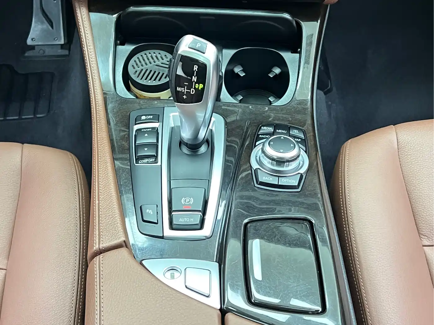 BMW 5 Series 2017 525Li Leading Edition фото 26