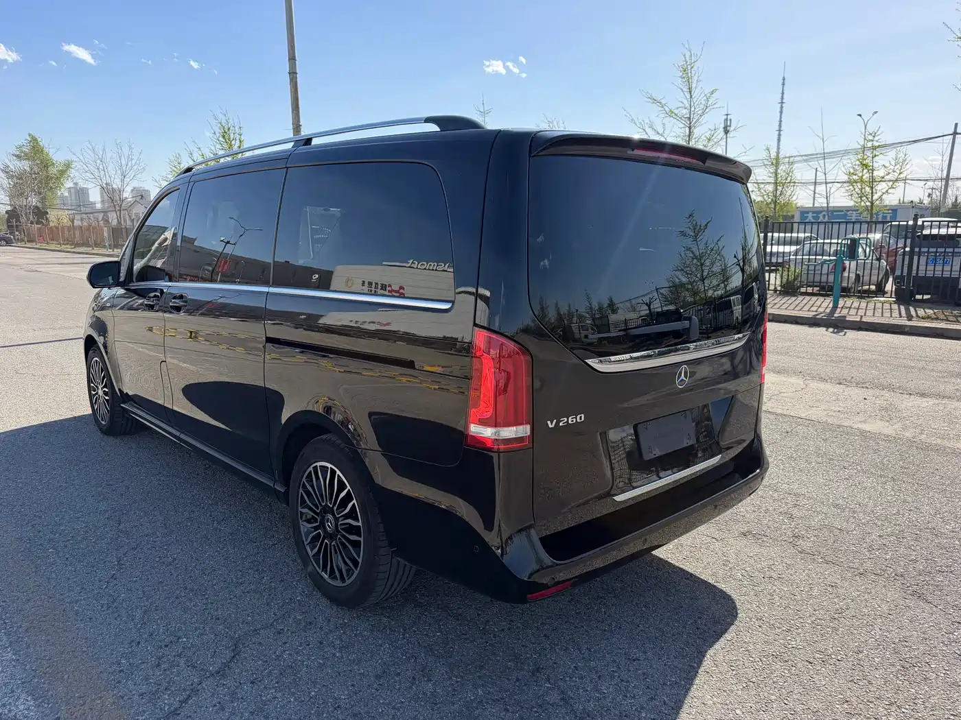 Mercedes-Benz V-Class 2018 V 260 Premium Edition China VI фото 7