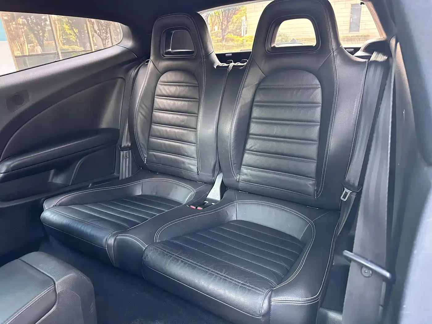Volkswagen Scirocco 2011 1.4TSI Comfort фото 8