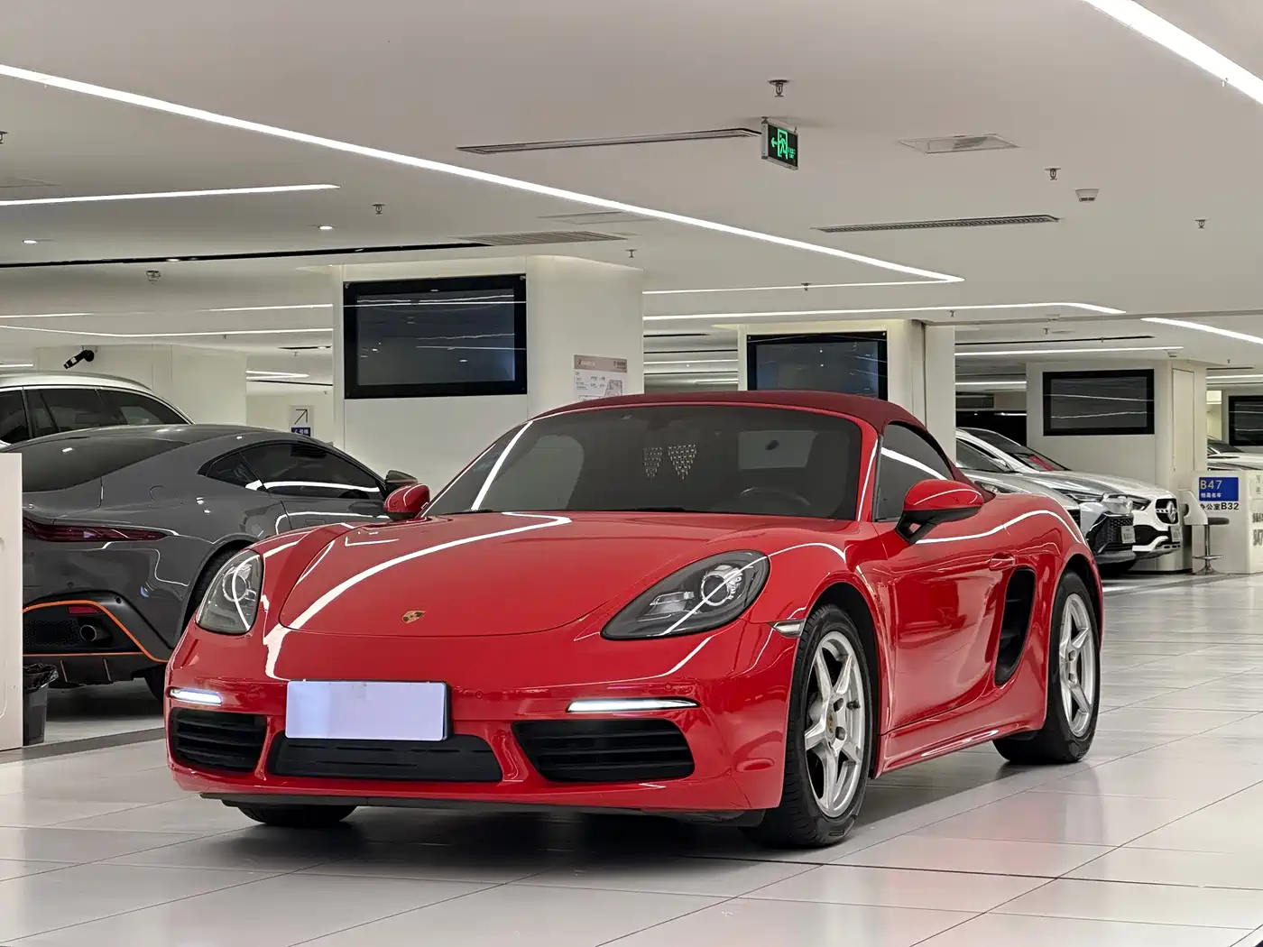 Porsche 718 2017 2016 Boxster 2.0T