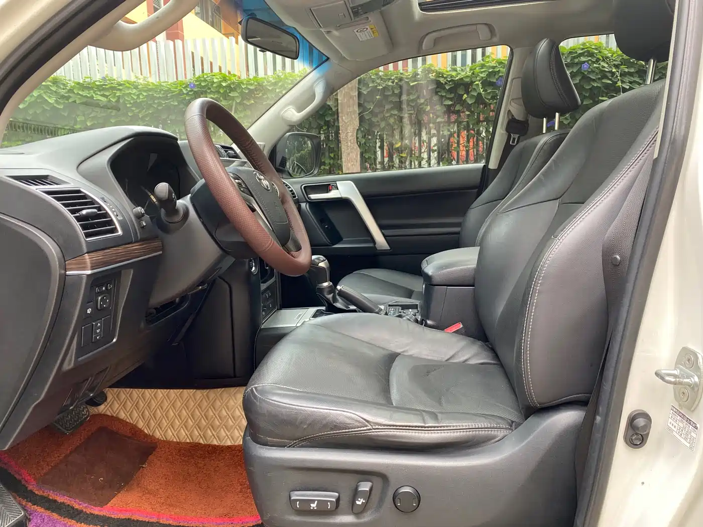 Toyota Prado 2018 3.5L Auto TX-L фото 8