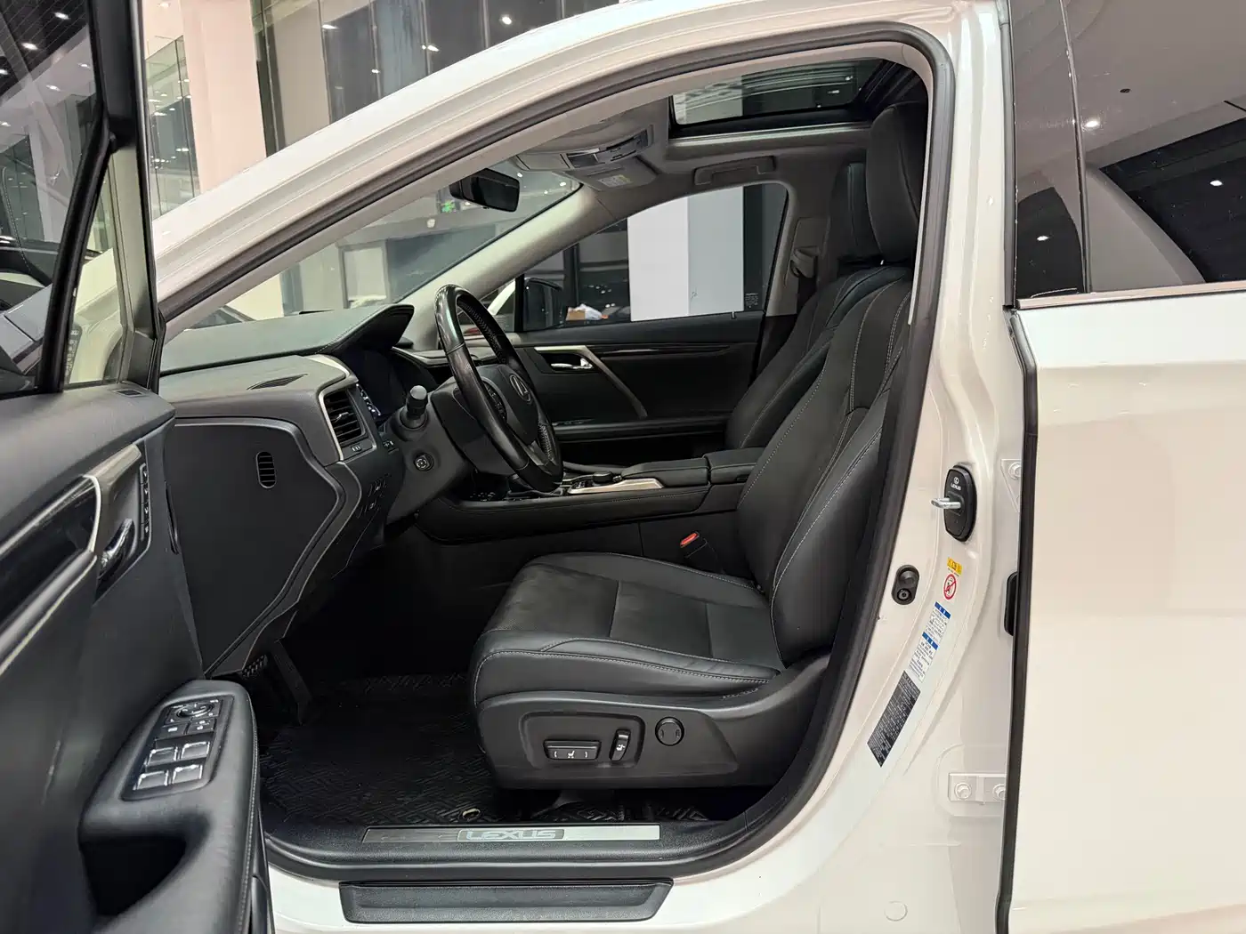 LEXUS RX