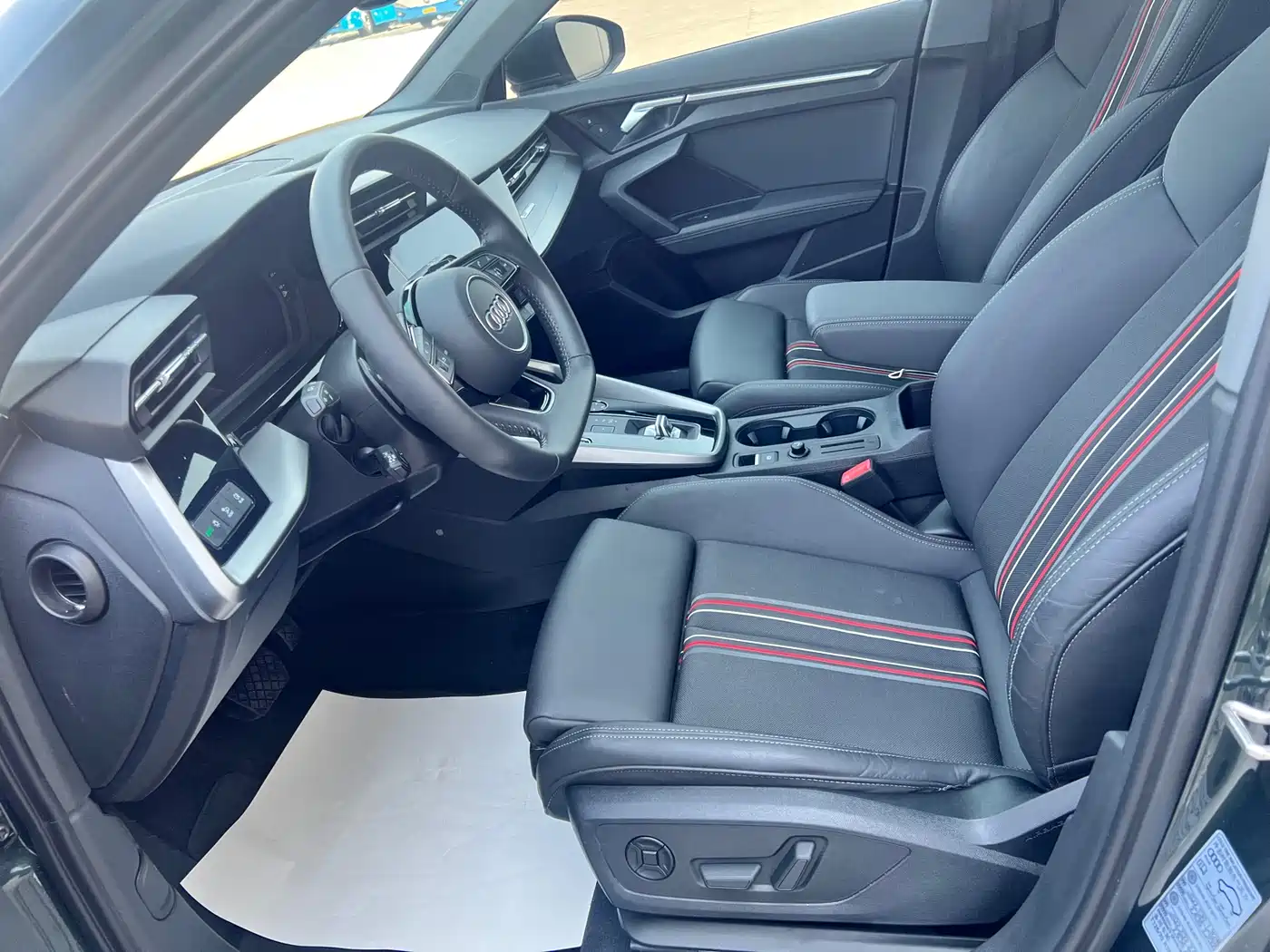 Audi A3 2022 A3L Limousine 35 TFSI Style Sport фото 7