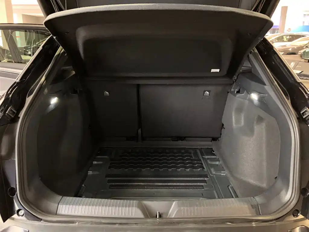 Volkswagen ID.4 CROZZ 2022 Long Range Lite PRO Edition фото 7