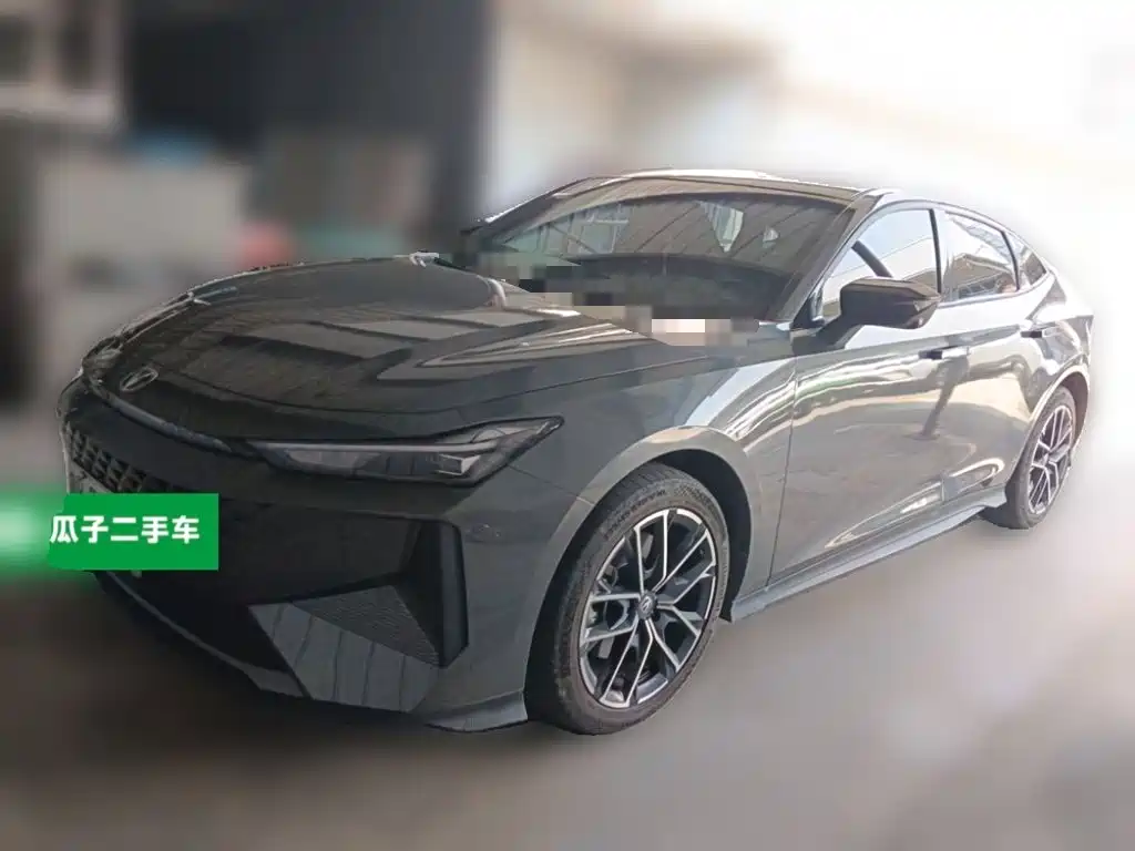 2025 Changan UNI-V iDD