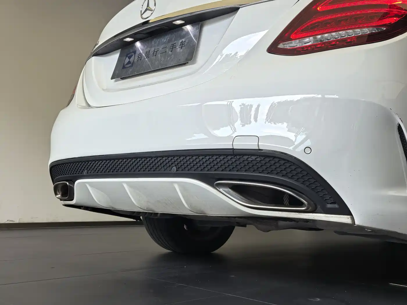 Mercedes-Benz C-Class 2016 C 200 L Sport фото 8