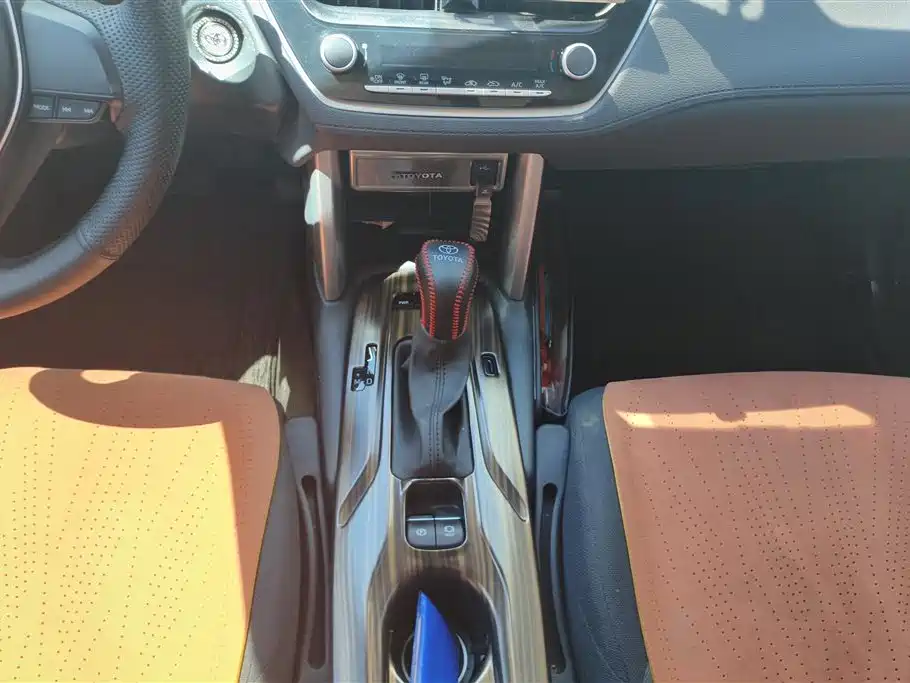 TOYOTA FENGLANDA